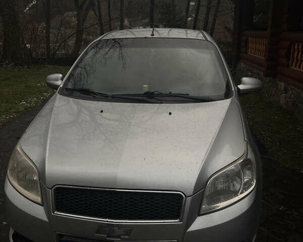 Серый Шевроле Авео, объемом двигателя 1.21 л и пробегом 172 тыс. км за 3500 $, фото 1 на Automoto.ua