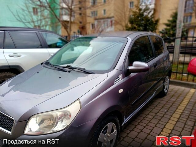 Сірий Шевроле Авео, об'ємом двигуна 1.5 л та пробігом 81 тис. км за 4400 $, фото 1 на Automoto.ua