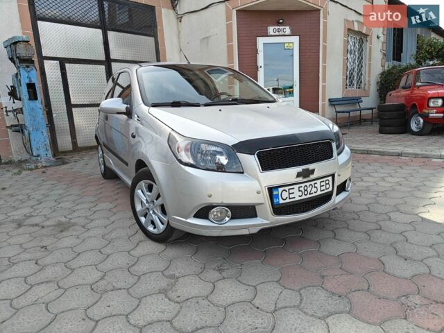 Серый Шевроле Авео, объемом двигателя 1.5 л и пробегом 210 тыс. км за 3200 $, фото 1 на Automoto.ua