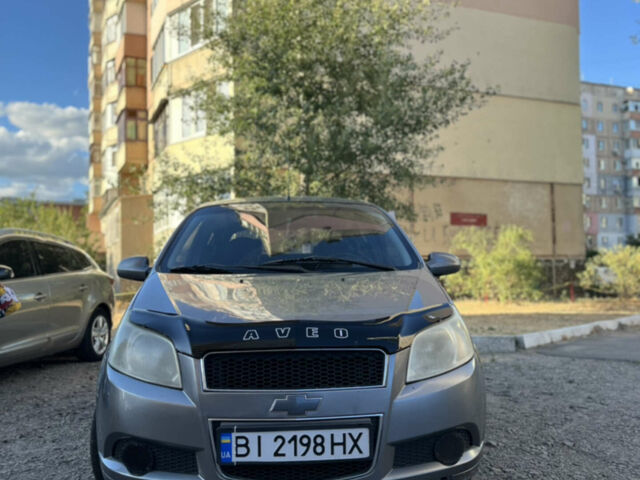 Сірий Шевроле Авео, об'ємом двигуна 1.5 л та пробігом 185 тис. км за 3700 $, фото 1 на Automoto.ua