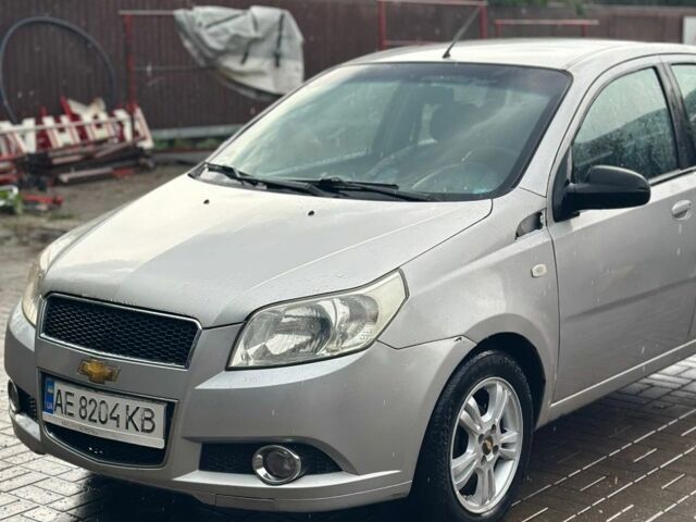 Серый Шевроле Авео, объемом двигателя 1.2 л и пробегом 300 тыс. км за 1905 $, фото 1 на Automoto.ua