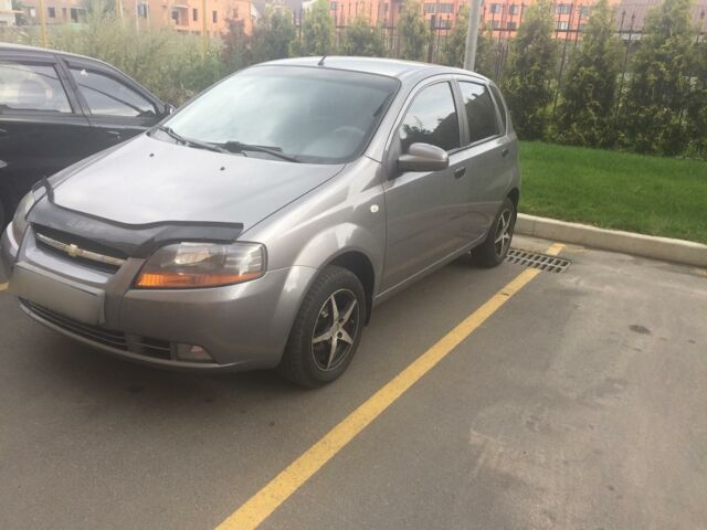 Сірий Шевроле Авео, об'ємом двигуна 1.5 л та пробігом 156 тис. км за 6000 $, фото 1 на Automoto.ua