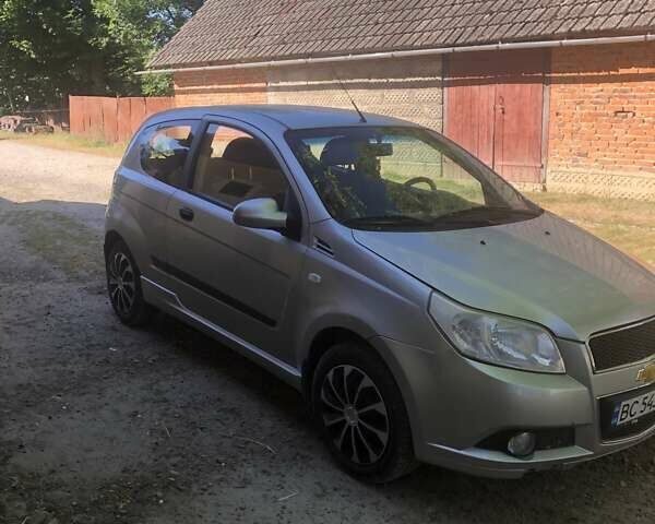 Сірий Шевроле Авео, об'ємом двигуна 1.5 л та пробігом 166 тис. км за 4100 $, фото 1 на Automoto.ua