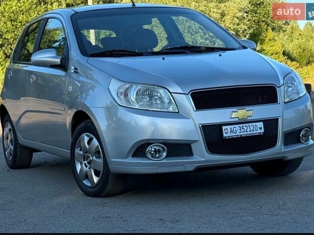 Серый Шевроле Авео, объемом двигателя 1.4 л и пробегом 90 тыс. км за 5200 $, фото 1 на Automoto.ua
