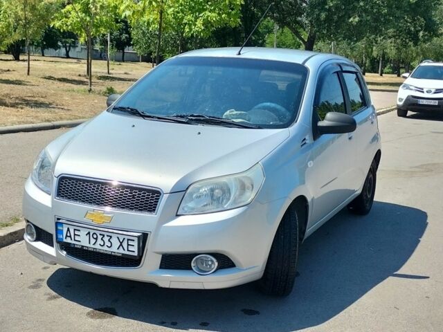 Серый Шевроле Авео, объемом двигателя 1.2 л и пробегом 181 тыс. км за 3800 $, фото 1 на Automoto.ua
