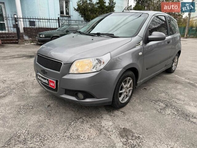 Сірий Шевроле Авео, об'ємом двигуна 1.5 л та пробігом 215 тис. км за 3890 $, фото 1 на Automoto.ua