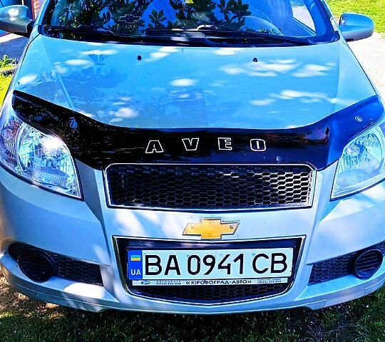 Сірий Шевроле Авео, об'ємом двигуна 1.4 л та пробігом 85 тис. км за 5000 $, фото 1 на Automoto.ua