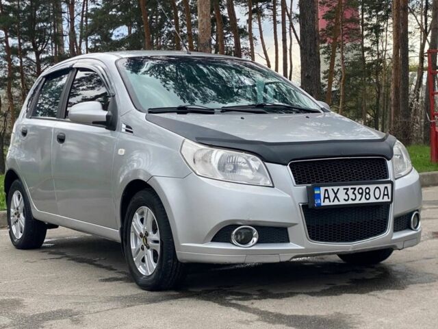 Серый Шевроле Авео, объемом двигателя 1.5 л и пробегом 275 тыс. км за 3600 $, фото 1 на Automoto.ua