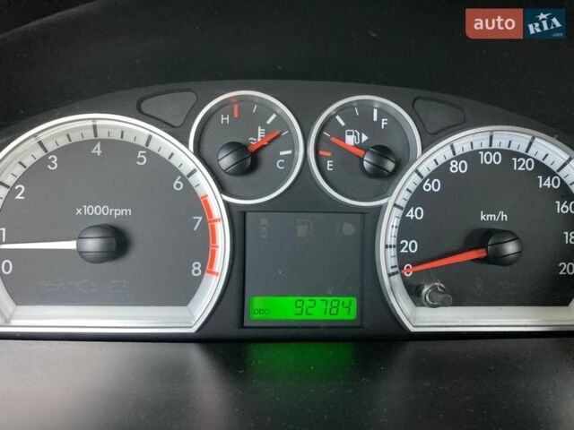 Серый Шевроле Авео, объемом двигателя 1.5 л и пробегом 93 тыс. км за 3700 $, фото 1 на Automoto.ua