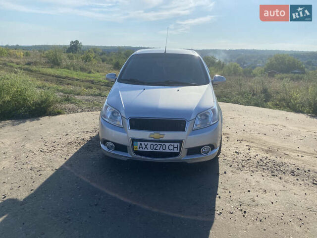 Серый Шевроле Авео, объемом двигателя 1.5 л и пробегом 102 тыс. км за 5400 $, фото 1 на Automoto.ua