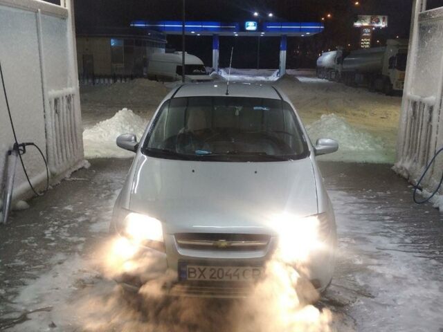 Сірий Шевроле Авео, об'ємом двигуна 1.5 л та пробігом 85 тис. км за 4599 $, фото 1 на Automoto.ua