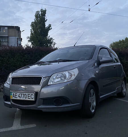 Серый Шевроле Авео, объемом двигателя 1.4 л и пробегом 168 тыс. км за 4700 $, фото 1 на Automoto.ua