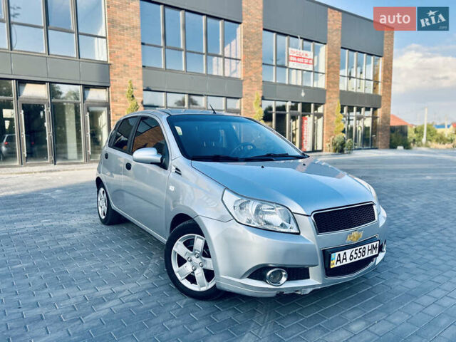 Сірий Шевроле Авео, об'ємом двигуна 1.5 л та пробігом 234 тис. км за 5200 $, фото 1 на Automoto.ua