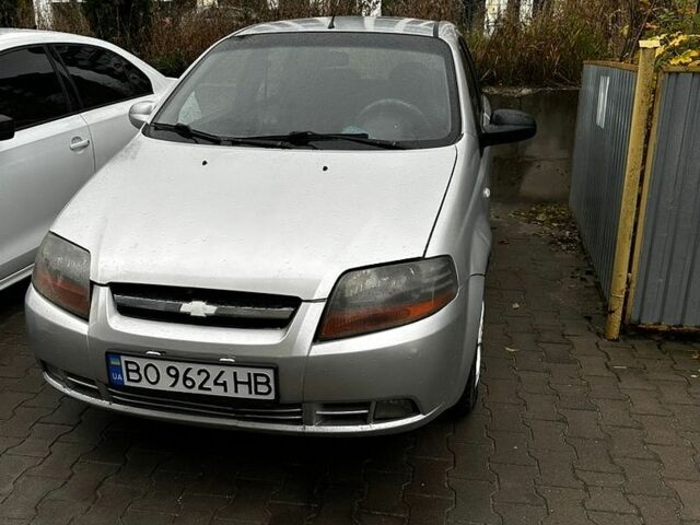 Серый Шевроле Авео, объемом двигателя 1.5 л и пробегом 290 тыс. км за 1800 $, фото 1 на Automoto.ua