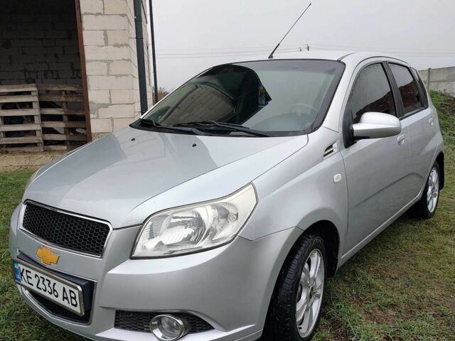 Серый Шевроле Авео, объемом двигателя 1.4 л и пробегом 219 тыс. км за 3700 $, фото 1 на Automoto.ua