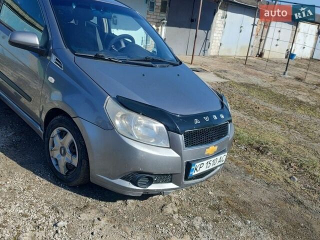Серый Шевроле Авео, объемом двигателя 1.5 л и пробегом 147 тыс. км за 4300 $, фото 1 на Automoto.ua