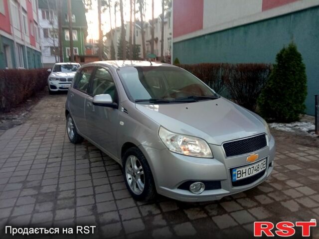 Сірий Шевроле Авео, об'ємом двигуна 1.4 л та пробігом 199 тис. км за 4000 $, фото 1 на Automoto.ua