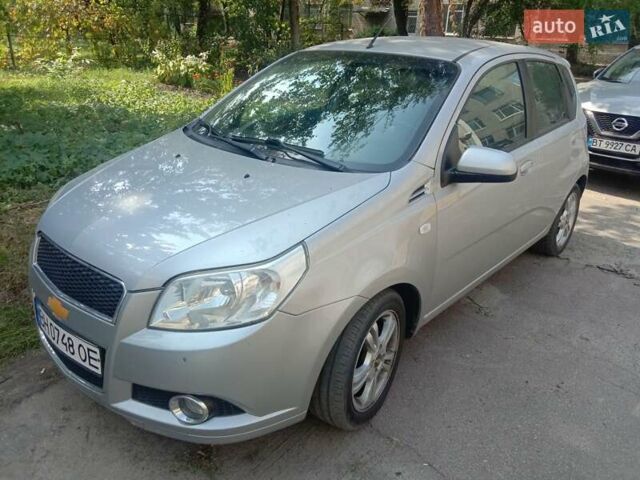 Сірий Шевроле Авео, об'ємом двигуна 1.4 л та пробігом 194 тис. км за 5500 $, фото 1 на Automoto.ua