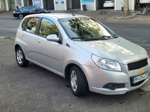 Серый Шевроле Авео, объемом двигателя 1.6 л и пробегом 226 тыс. км за 3600 $, фото 1 на Automoto.ua