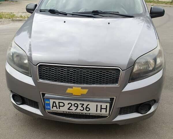Серый Шевроле Авео, объемом двигателя 1.2 л и пробегом 135 тыс. км за 5200 $, фото 1 на Automoto.ua