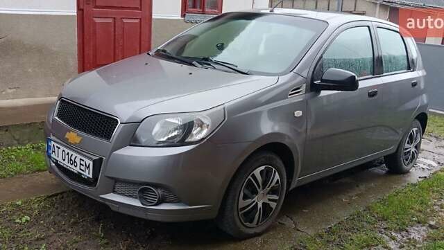 Серый Шевроле Авео, объемом двигателя 1.2 л и пробегом 176 тыс. км за 4500 $, фото 1 на Automoto.ua
