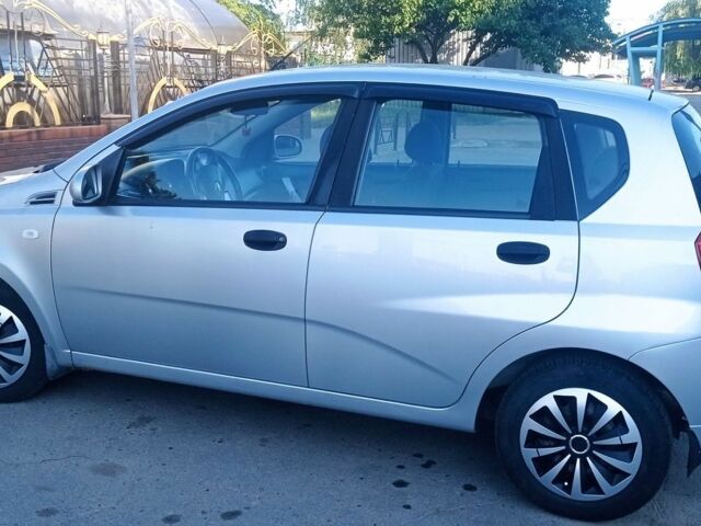 Серый Шевроле Авео, объемом двигателя 1.5 л и пробегом 149 тыс. км за 5000 $, фото 1 на Automoto.ua