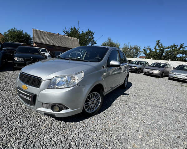 Сірий Шевроле Авео, об'ємом двигуна 1.5 л та пробігом 170 тис. км за 4200 $, фото 1 на Automoto.ua