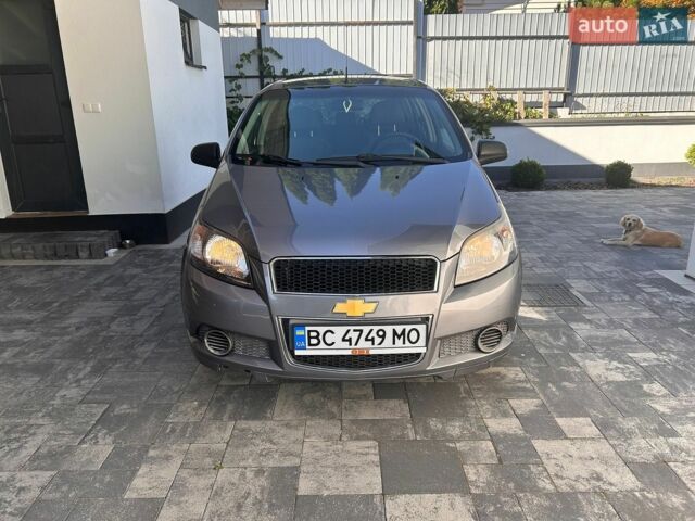 Серый Шевроле Авео, объемом двигателя 1.21 л и пробегом 85 тыс. км за 3500 $, фото 1 на Automoto.ua