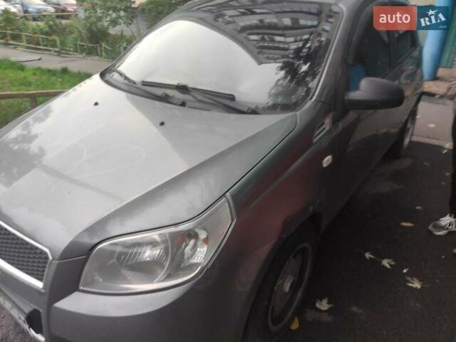 Серый Шевроле Авео, объемом двигателя 1.5 л и пробегом 150 тыс. км за 4500 $, фото 1 на Automoto.ua