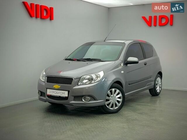 Серый Шевроле Авео, объемом двигателя 1.5 л и пробегом 178 тыс. км за 4980 $, фото 1 на Automoto.ua