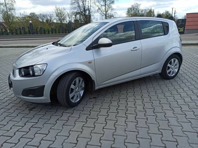 Сірий Шевроле Авео, об'ємом двигуна 1.2 л та пробігом 109 тис. км за 5599 $, фото 1 на Automoto.ua