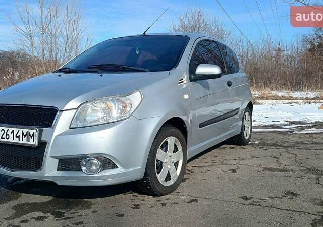 Серый Шевроле Авео, объемом двигателя 1.5 л и пробегом 189 тыс. км за 4350 $, фото 1 на Automoto.ua