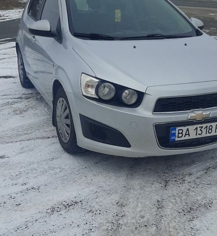 Сірий Шевроле Авео, об'ємом двигуна 1.23 л та пробігом 152 тис. км за 5300 $, фото 1 на Automoto.ua