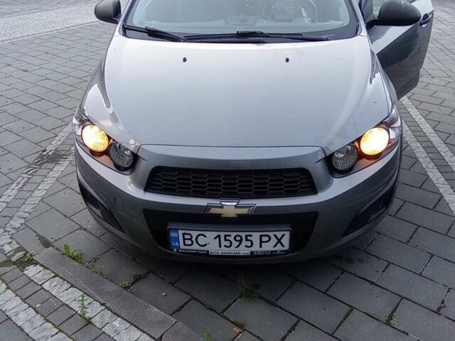 Сірий Шевроле Авео, об'ємом двигуна 1.2 л та пробігом 151 тис. км за 5800 $, фото 1 на Automoto.ua