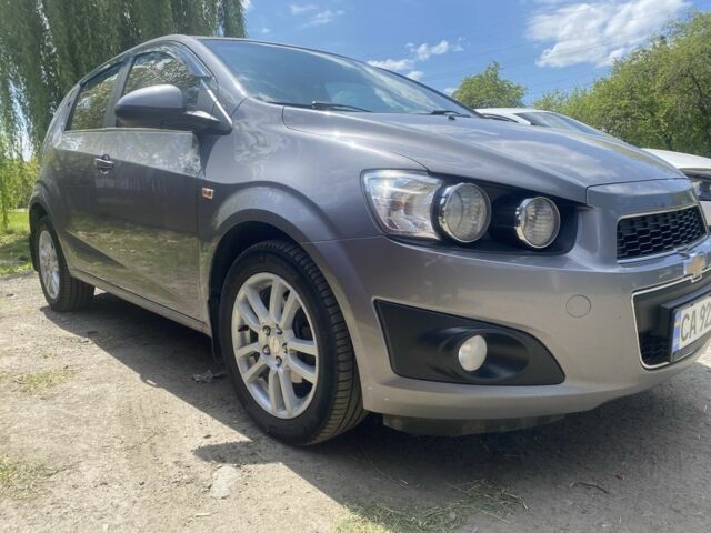 Сірий Шевроле Авео, об'ємом двигуна 1.3 л та пробігом 200 тис. км за 5800 $, фото 1 на Automoto.ua