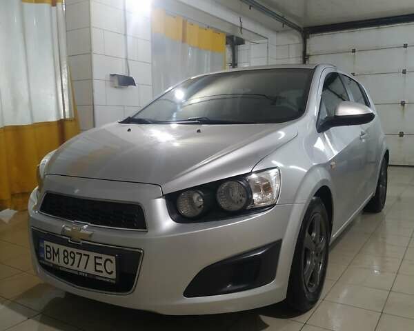 Серый Шевроле Авео, объемом двигателя 1.25 л и пробегом 217 тыс. км за 5500 $, фото 1 на Automoto.ua