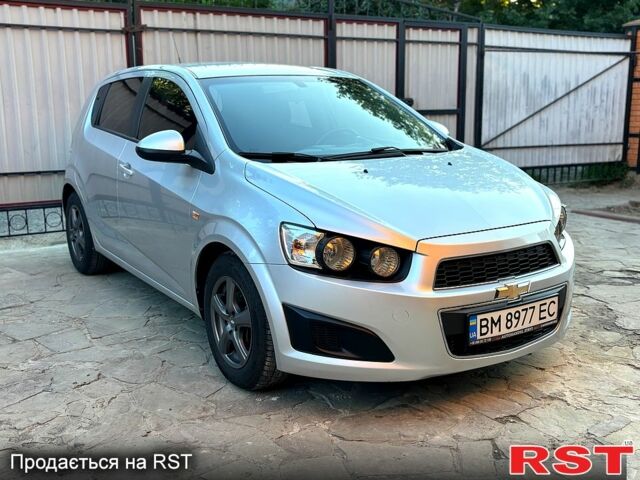 Сірий Шевроле Авео, об'ємом двигуна 1.2 л та пробігом 219 тис. км за 5200 $, фото 1 на Automoto.ua