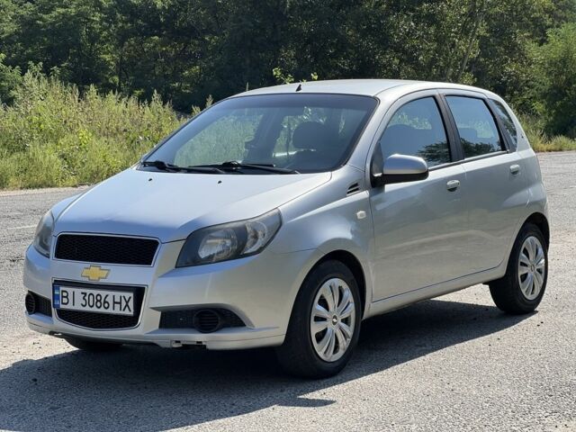 Сірий Шевроле Авео, об'ємом двигуна 1.2 л та пробігом 158 тис. км за 3899 $, фото 1 на Automoto.ua