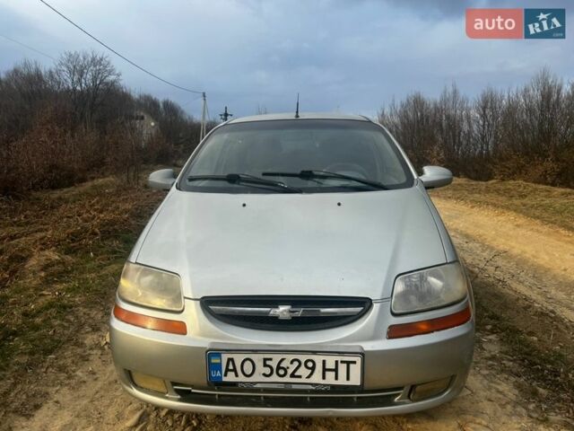 Серый Шевроле Авео, объемом двигателя 1.5 л и пробегом 500 тыс. км за 1000 $, фото 1 на Automoto.ua