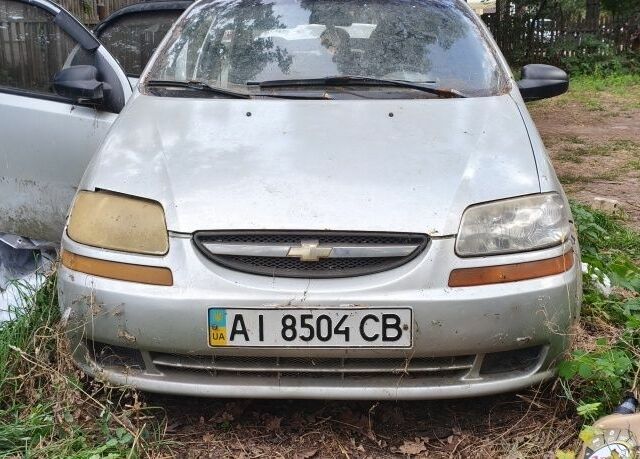 Сірий Шевроле Авео, об'ємом двигуна 1.4 л та пробігом 160 тис. км за 2000 $, фото 1 на Automoto.ua