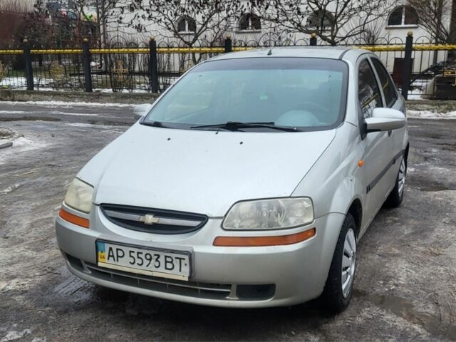 Сірий Шевроле Авео, об'ємом двигуна 1.5 л та пробігом 220 тис. км за 1650 $, фото 1 на Automoto.ua