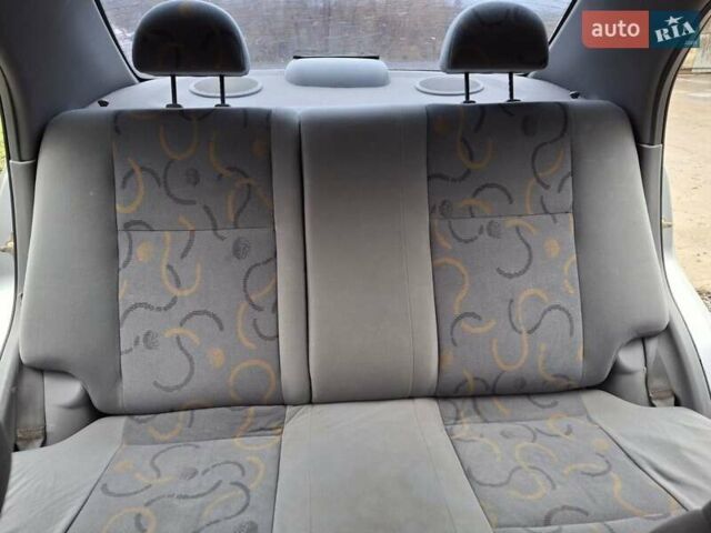 Сірий Шевроле Авео, об'ємом двигуна 1.5 л та пробігом 250 тис. км за 2650 $, фото 1 на Automoto.ua