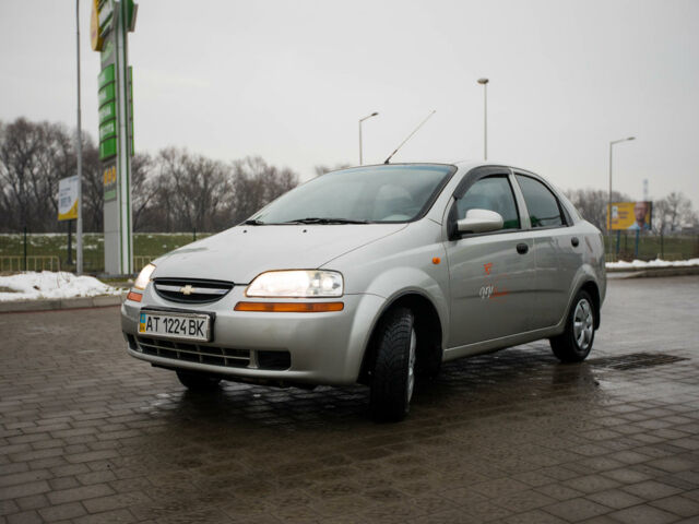 Серый Шевроле Авео, объемом двигателя 1.5 л и пробегом 158 тыс. км за 3600 $, фото 1 на Automoto.ua