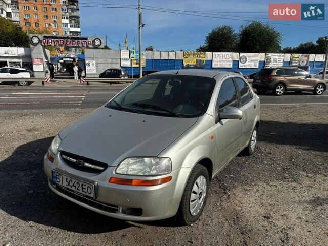 Серый Шевроле Авео, объемом двигателя 1.5 л и пробегом 275 тыс. км за 2600 $, фото 1 на Automoto.ua