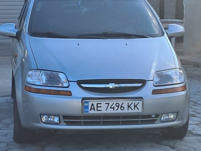 Серый Шевроле Авео, объемом двигателя 1.5 л и пробегом 170 тыс. км за 3204 $, фото 1 на Automoto.ua