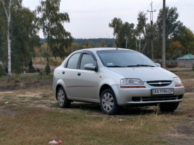 Серый Шевроле Авео, объемом двигателя 1.5 л и пробегом 260 тыс. км за 1600 $, фото 1 на Automoto.ua