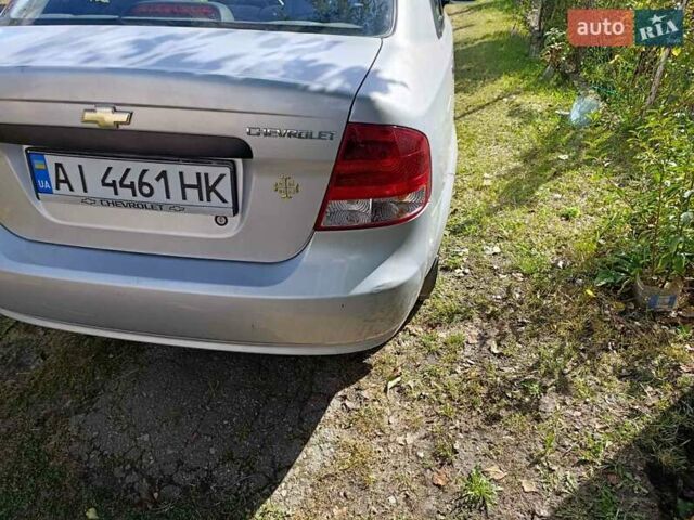 Серый Шевроле Авео, объемом двигателя 1.5 л и пробегом 160 тыс. км за 3750 $, фото 1 на Automoto.ua