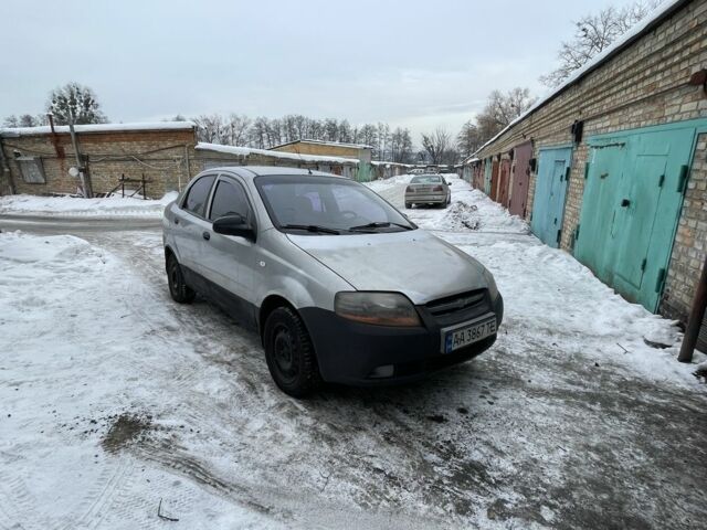 Серый Шевроле Авео, объемом двигателя 1.5 л и пробегом 100 тыс. км за 1400 $, фото 1 на Automoto.ua
