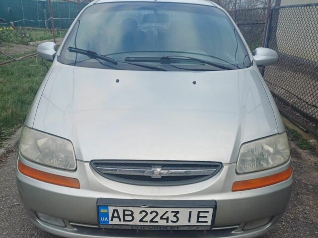Серый Шевроле Авео, объемом двигателя 1.5 л и пробегом 250 тыс. км за 1200 $, фото 1 на Automoto.ua