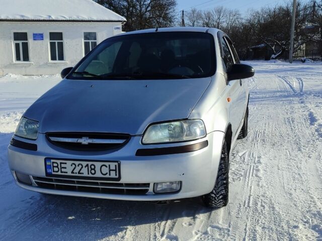 Серый Шевроле Авео, объемом двигателя 2 л и пробегом 132 тыс. км за 1600 $, фото 1 на Automoto.ua